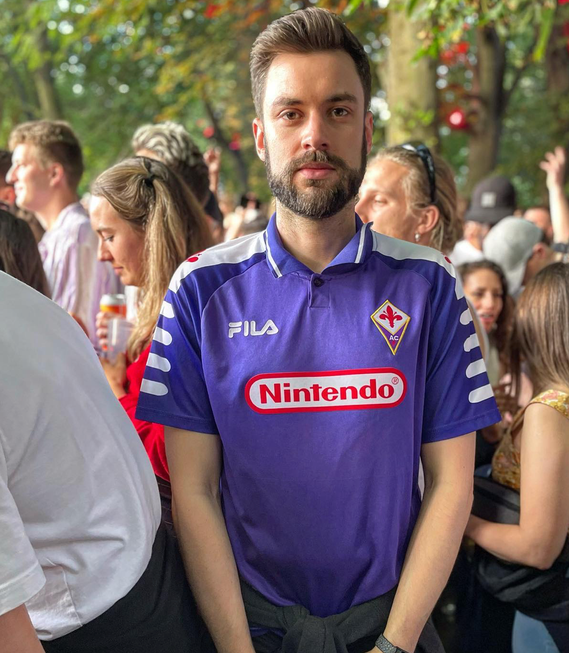 Fiorentina 1997-1998 retro nintendo home football jersey