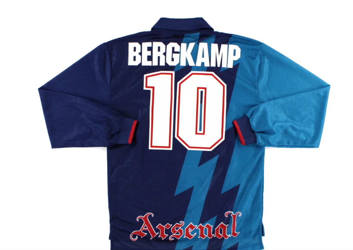 Arsenal 1995/96 Away Shirt Long Sleeve - Iconic Lightning Bolt Design