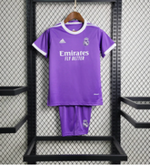 Ronaldo CR7 Real Madrid 16-17 Purple- Kids jersey ( shirt and shorts included )