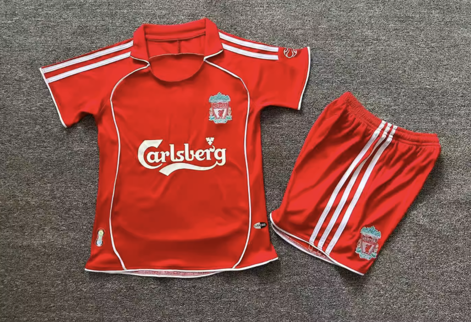 Liverpool FC 2008-2010 Home jersey & shorts for Kids – Gerrard & Torres kids jerseys