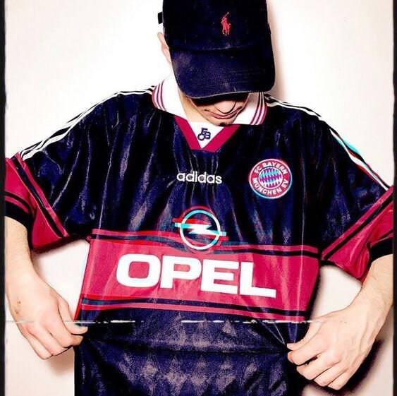 Retro Bayern Munich 1997 home jersey