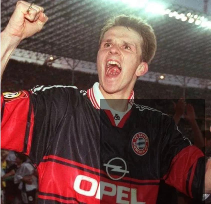 Retro Bayern Munich 1997 home jersey